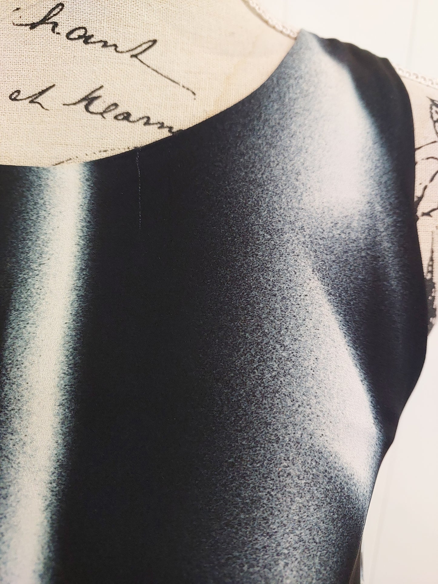 Repertoire black/green lounge dress, size 8