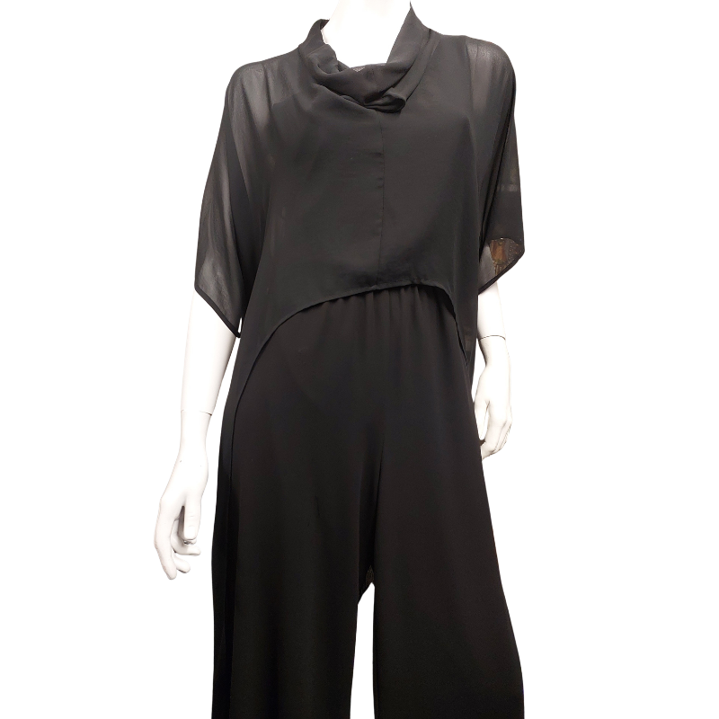 Tiffany Treloar black layering top size L 14-16