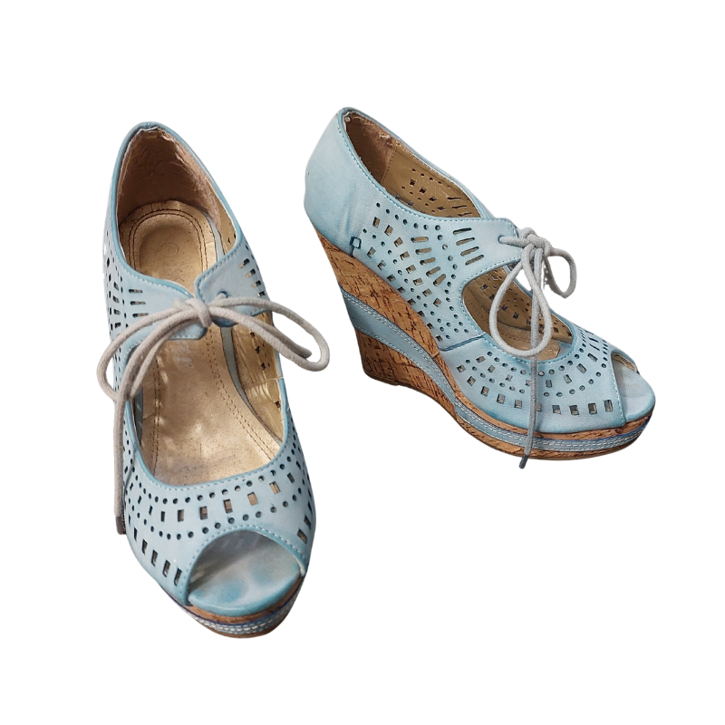 Hearsay blue wedge heels, size 7