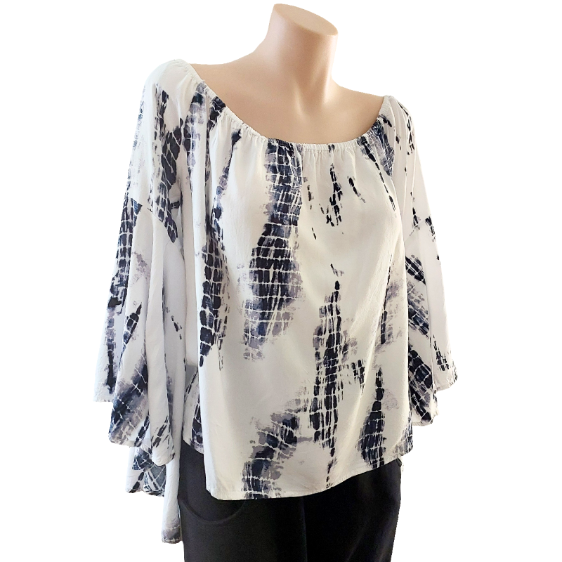 Decjuba ivory top, size 10