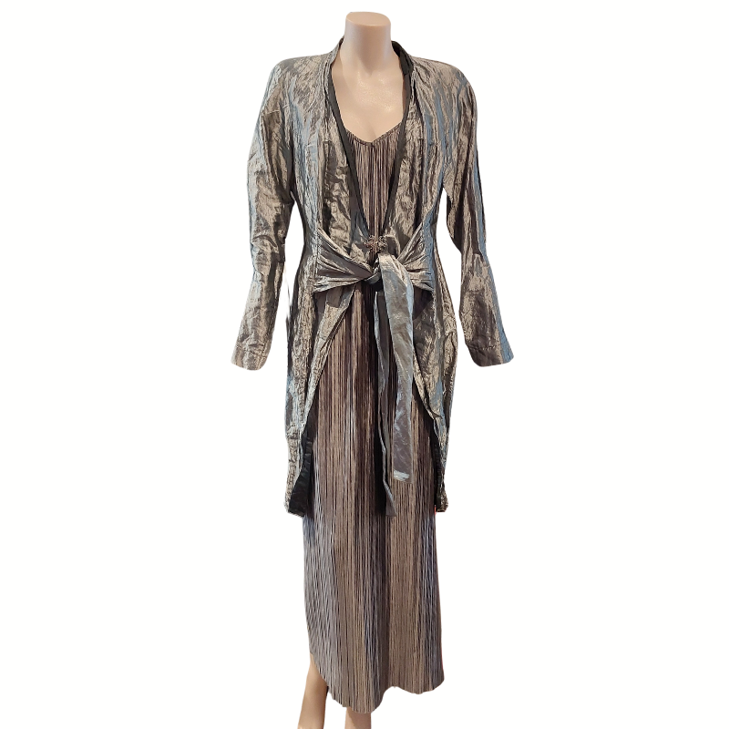 Mosaic silver grey taffeta coat, size 10