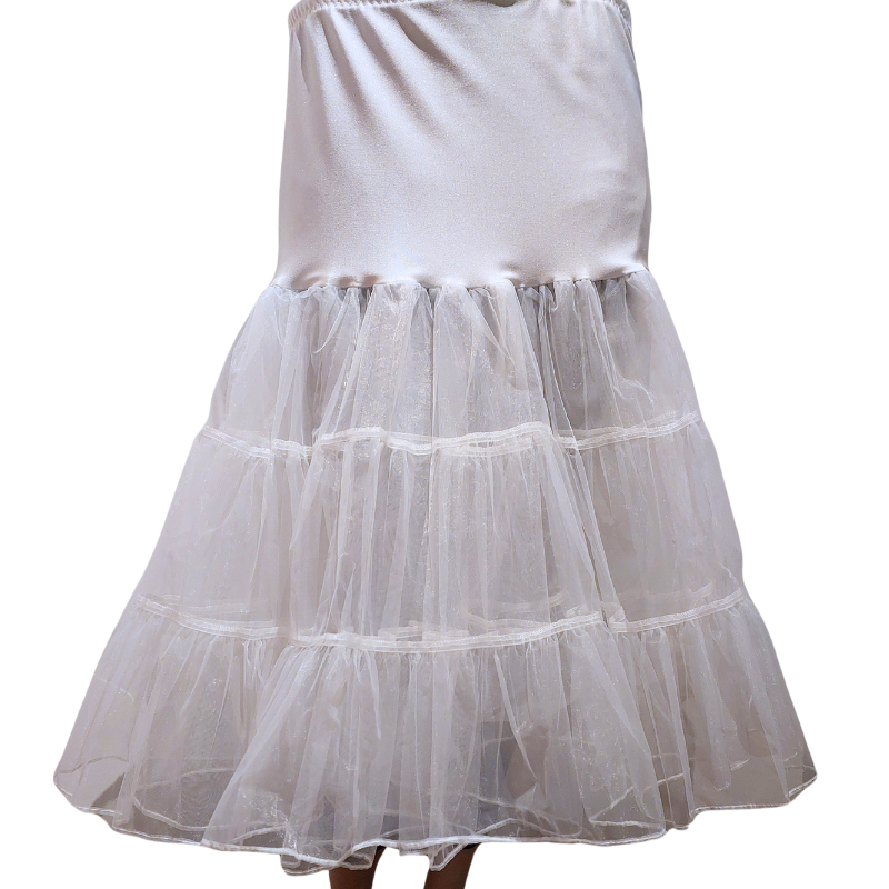 White tulle petticoat, size 12+ HIRE ONLY