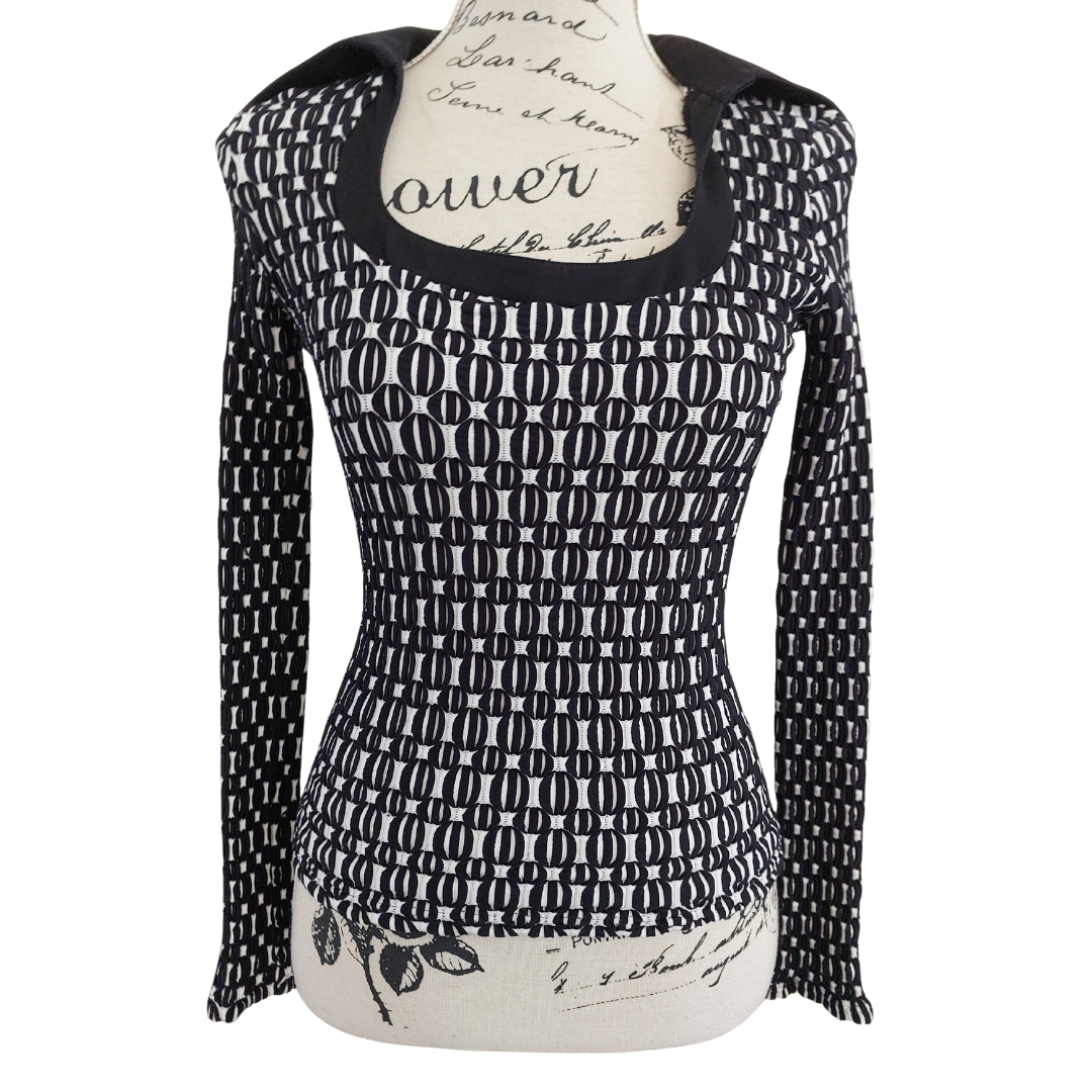 Rayure black & white top, size 8/10