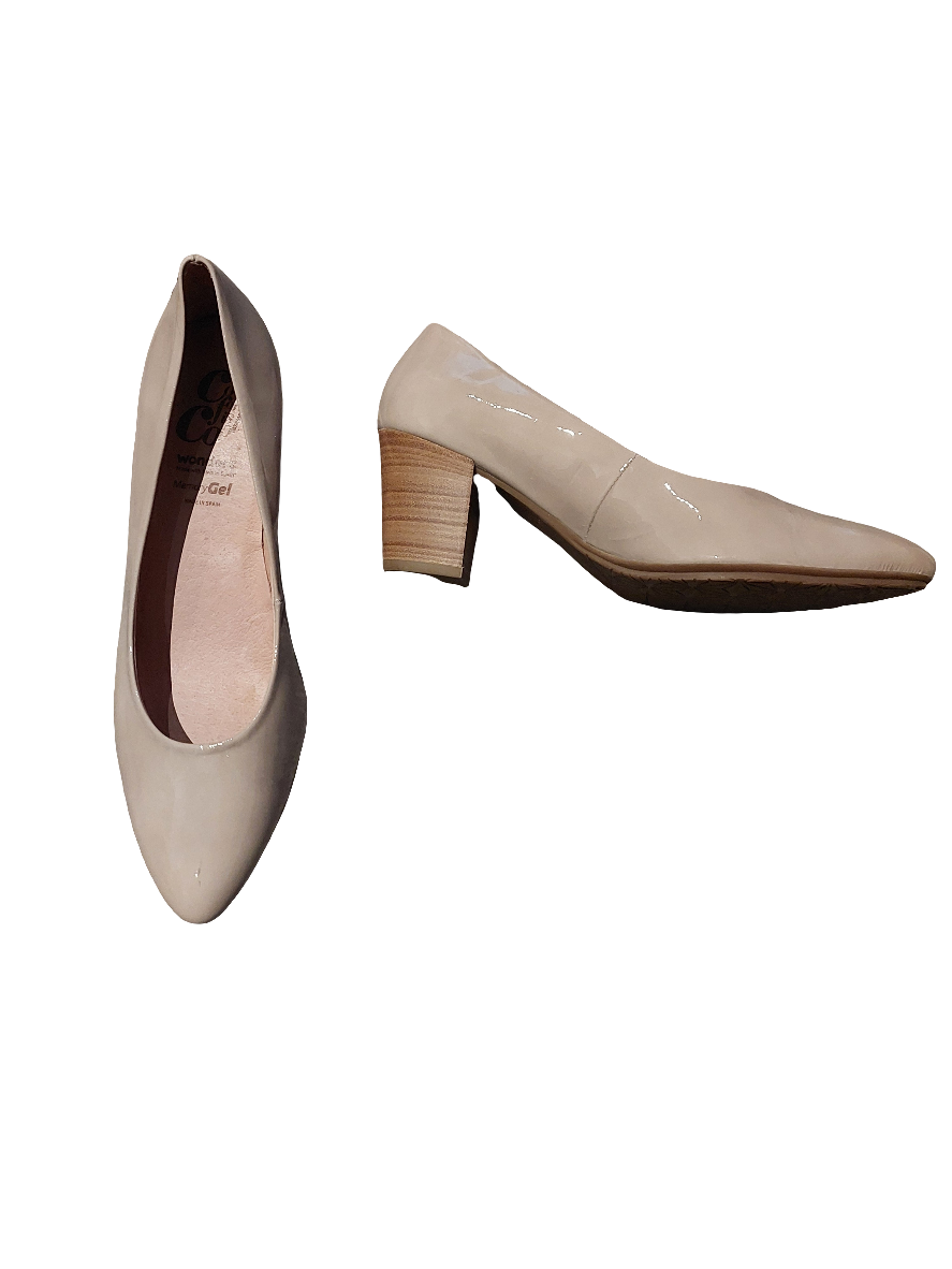 Wonders nude leather wooden block heels, size 41/10