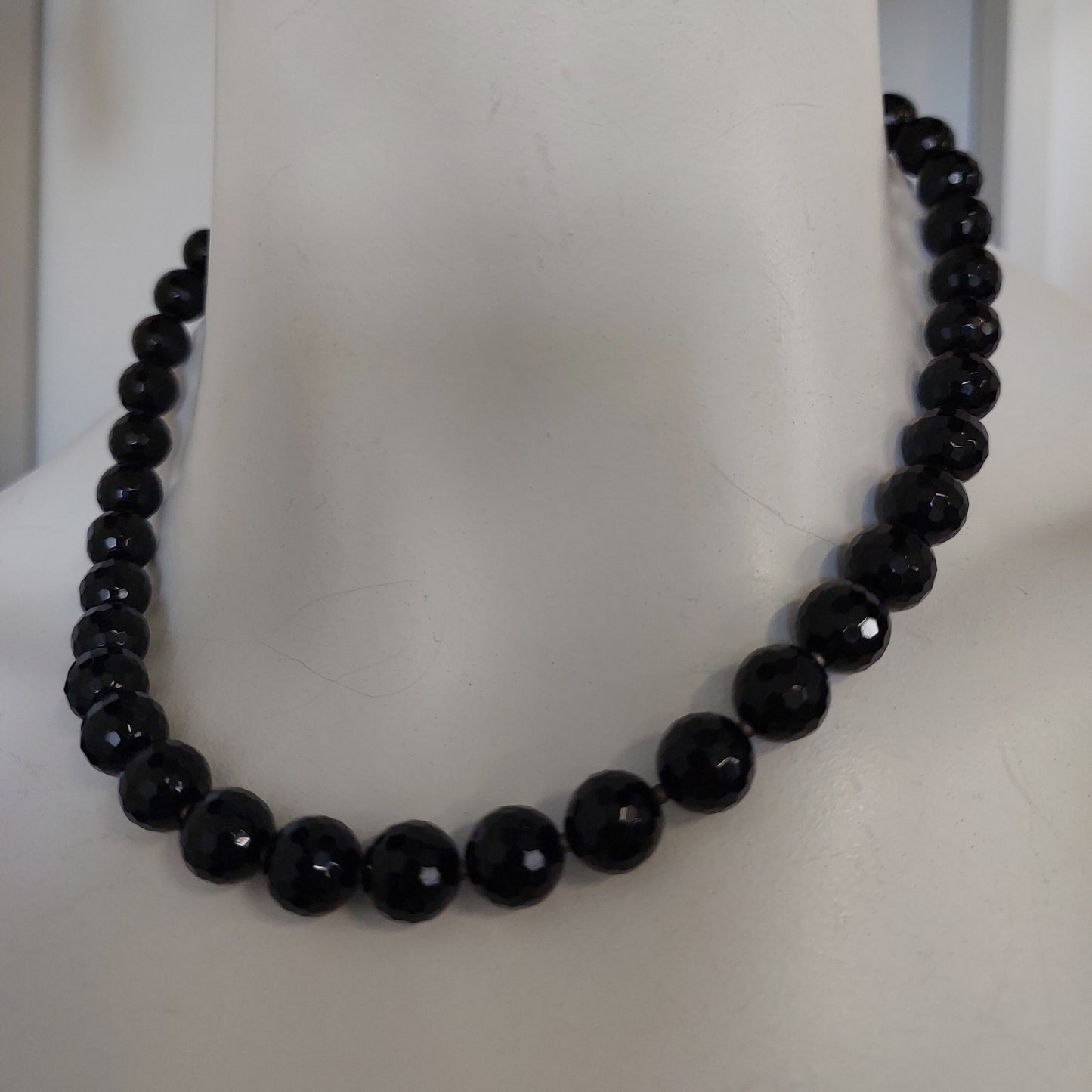 Onyx stone black necklace-HIRE