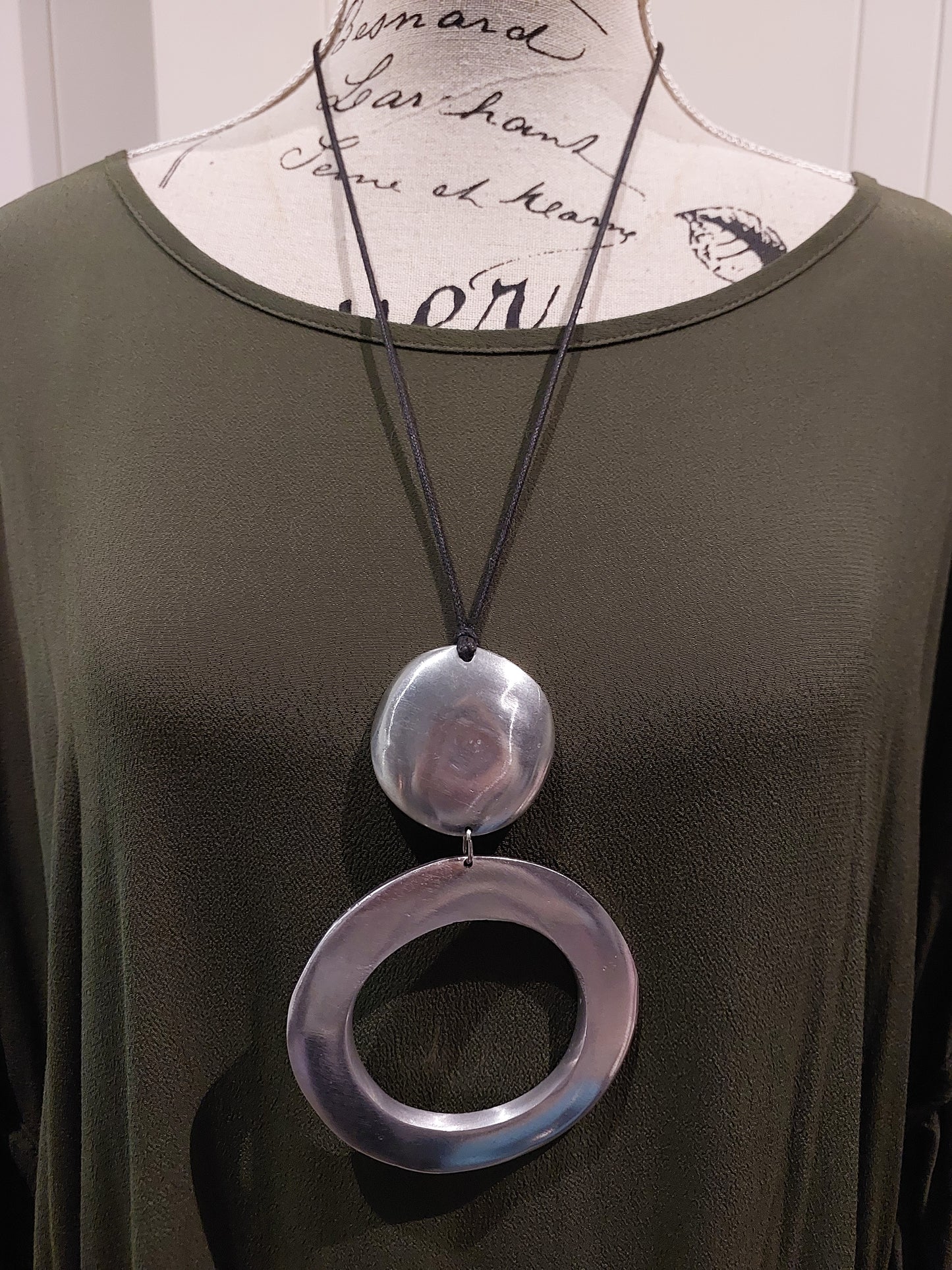 Chunky silver pendant/necklace