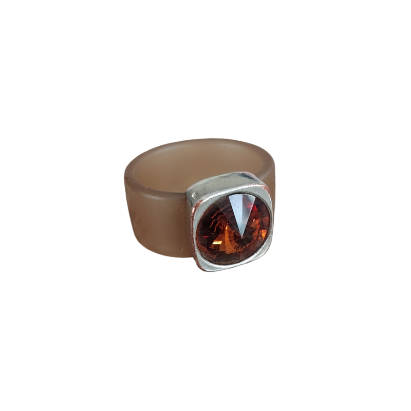 Toffee Swarovski rubber ring, size 6-7