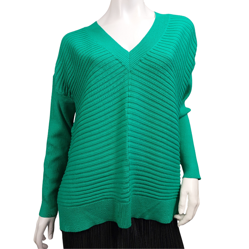 Virtuelle green viscose jumper, size 12-14