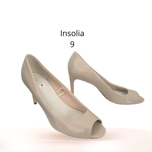 Insolia nude patent heels, size 9