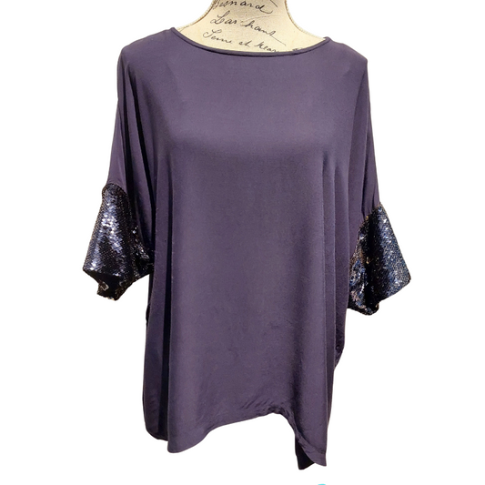 PQ navy top, free size