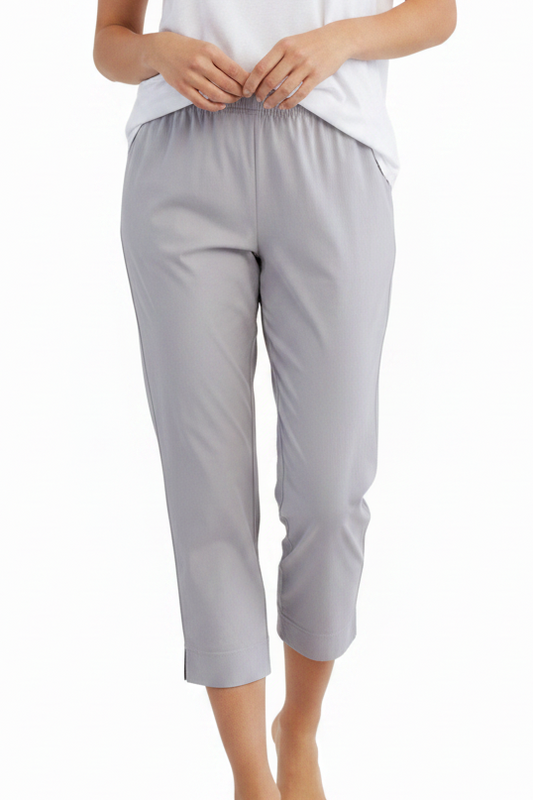 MACJAYS light grey pull on 7/8 pants, size 12/14, retail $209