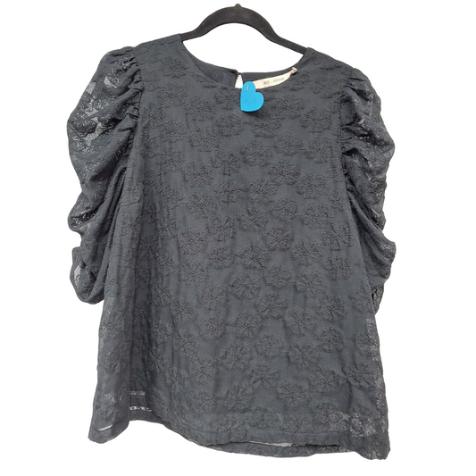 Rue de Femme black top, size 14