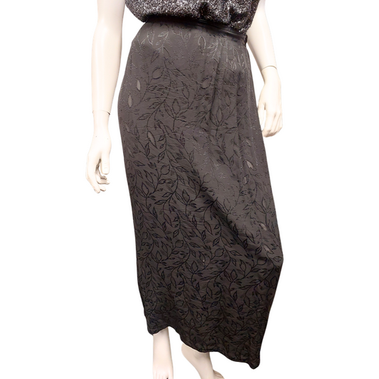 Vintage black floral long skirt, size 10-12