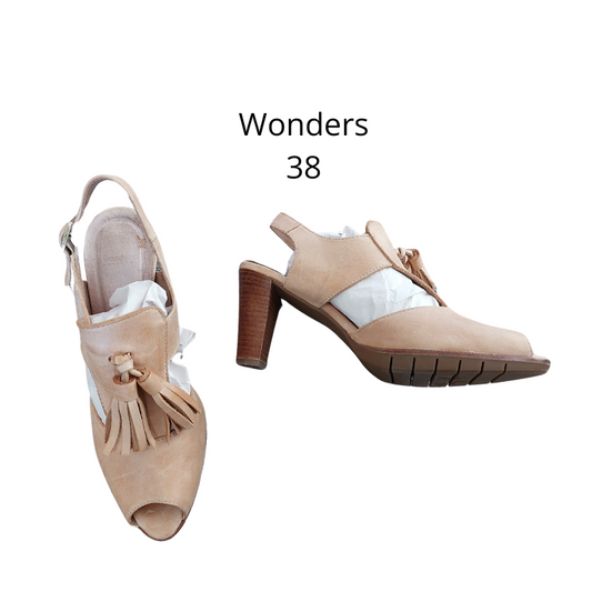 Wonders tan leather heels. size 38/7