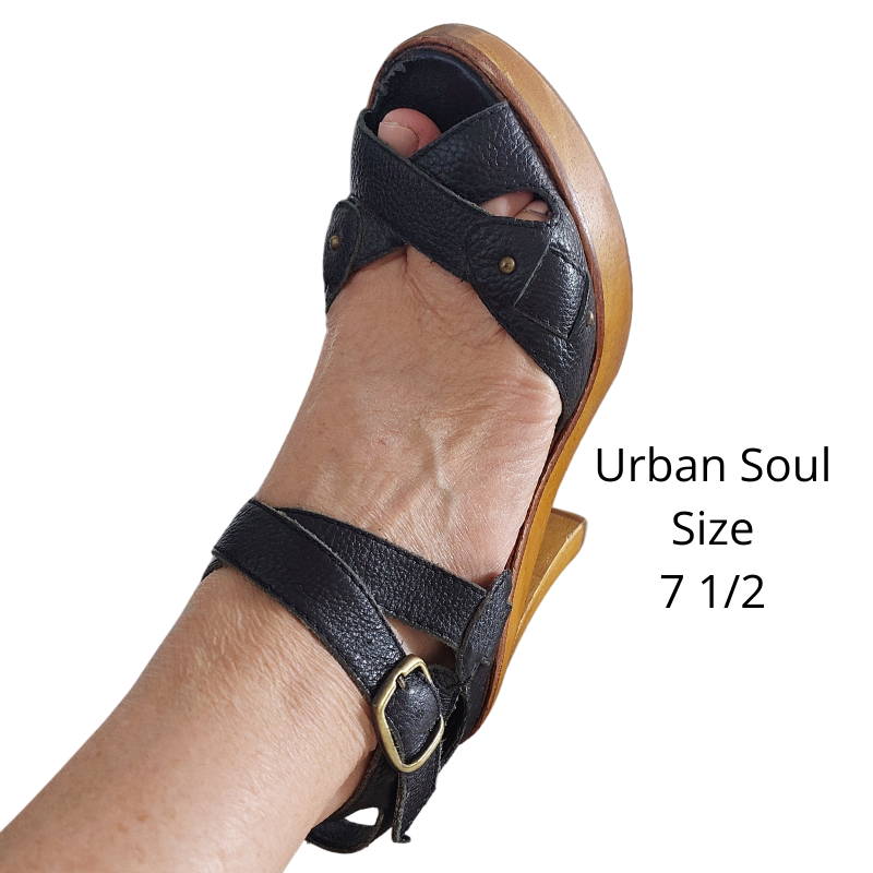 Urban Soul black leather heels, size 7.5