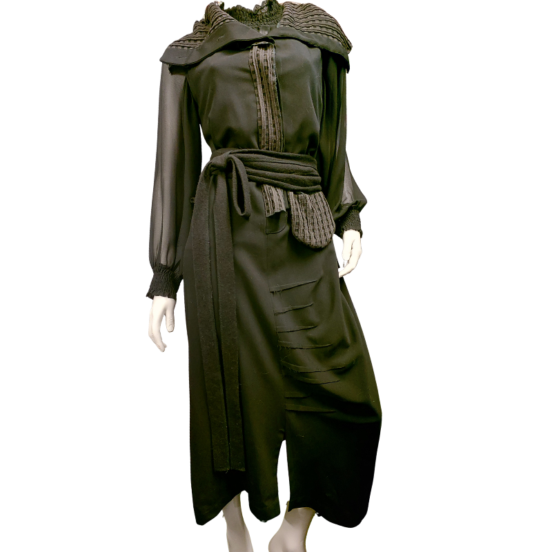 Jane Daniels black wool sleeveless dress, size 12-14