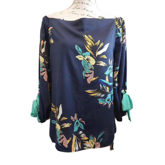 Augustine navy floral top size S 10/12