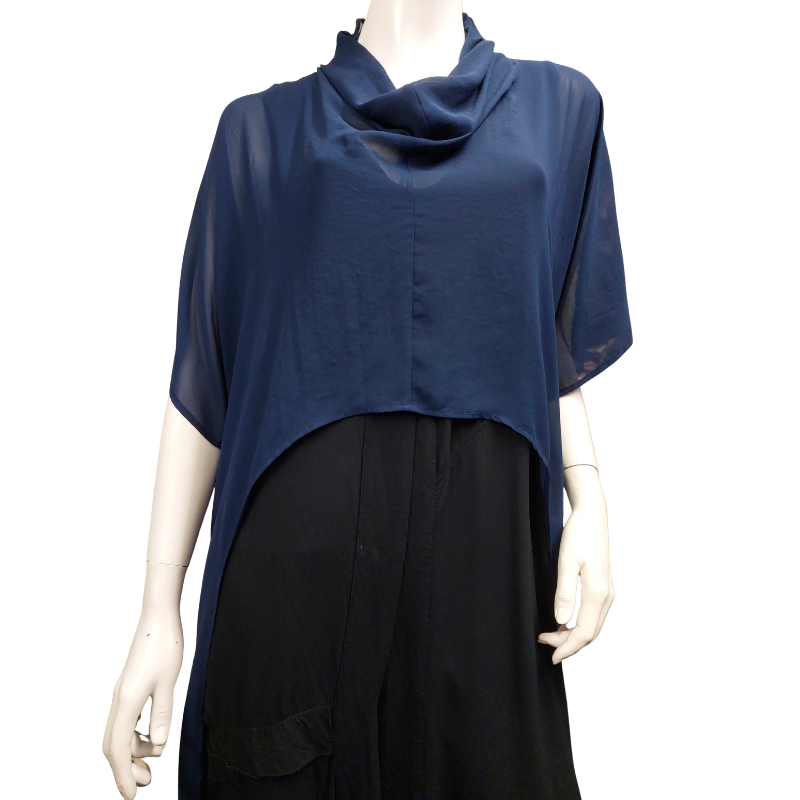 Tiffany Treloar navy blue layering top size L 14-16
