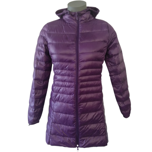 90% duck down light weight puffer coat,  purple size 8/10 in stock