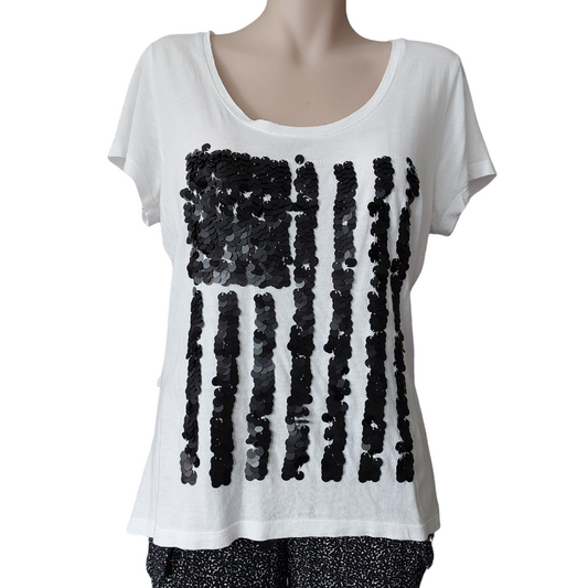 SASS white black disc T shirt top, size 8/10