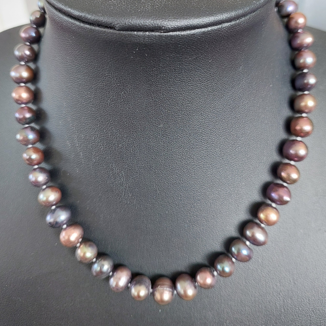 NEW Black Pearl Necklace, 44cm