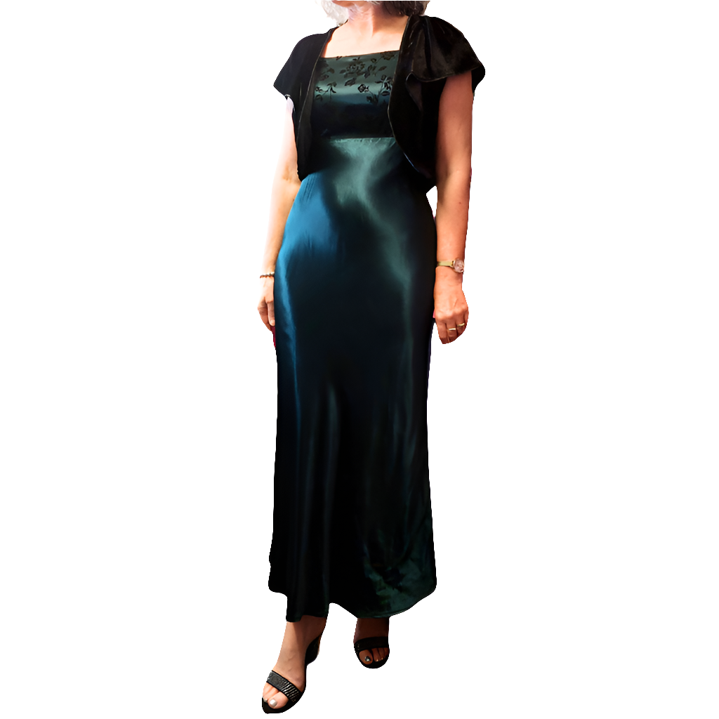 Carolyn green silky formal/ball dress, size 10-12