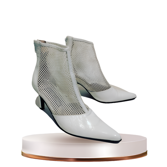 David Elmin white mesh boots, size 6-HIRE