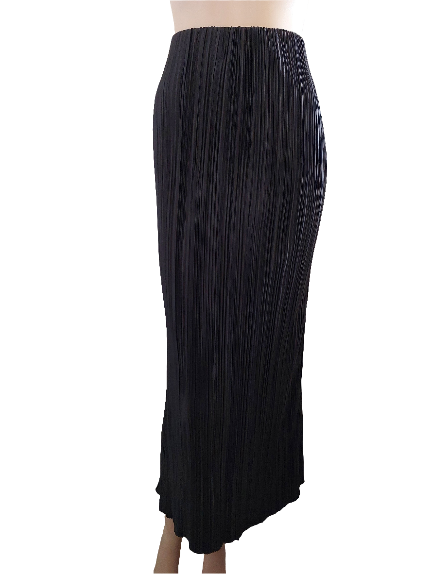 Decjuba black sequin top size 12-HIRE