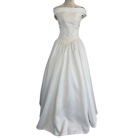 Ivory ball/formal dress, size 8/10