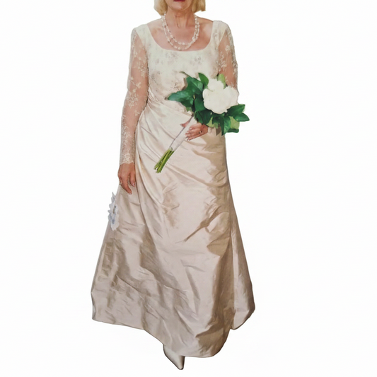 Melbourne Cream/ butterscotch silk wedding dress 12/14, Retail $3000