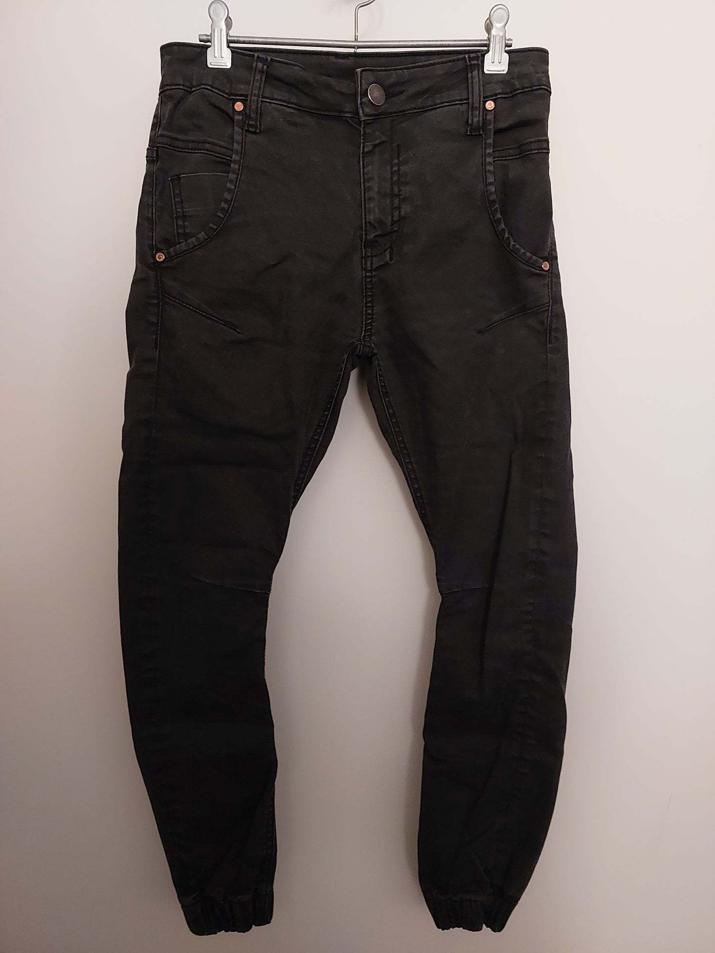 Dricoper distressed black  jeans, size 7/25