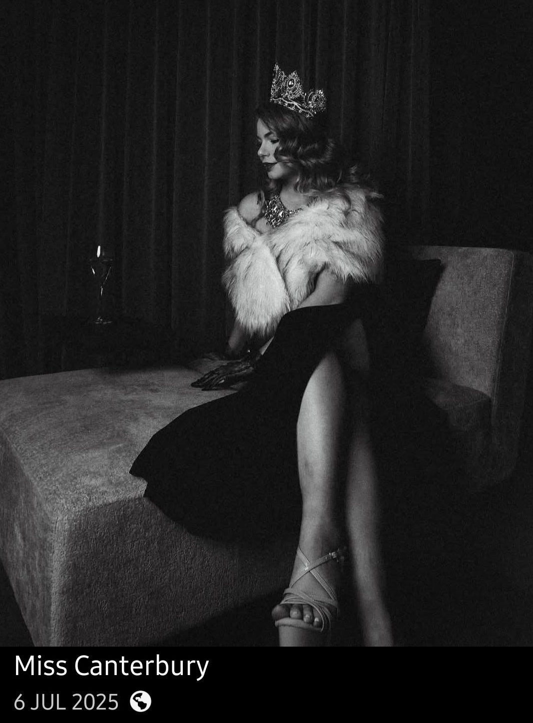 HIRE-Ivory fur shawl/stole