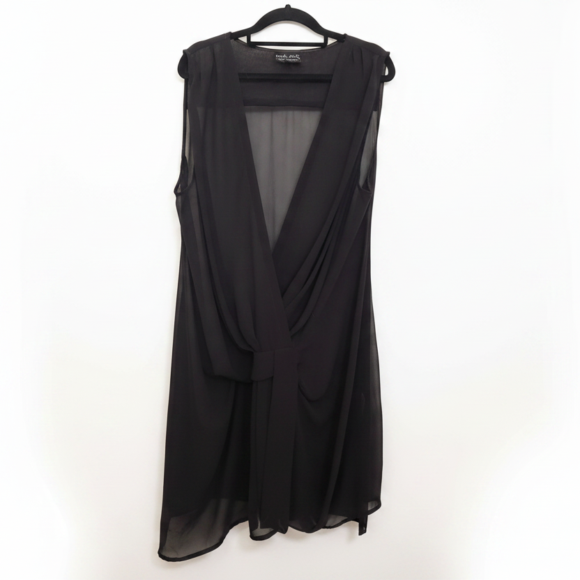 Nicola Waite Designer black layering top, size 5, 14-16