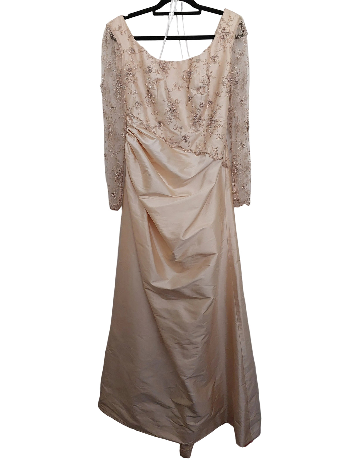 Melbourne Cream/ butterscotch silk wedding dress 12/14, Retail $3000