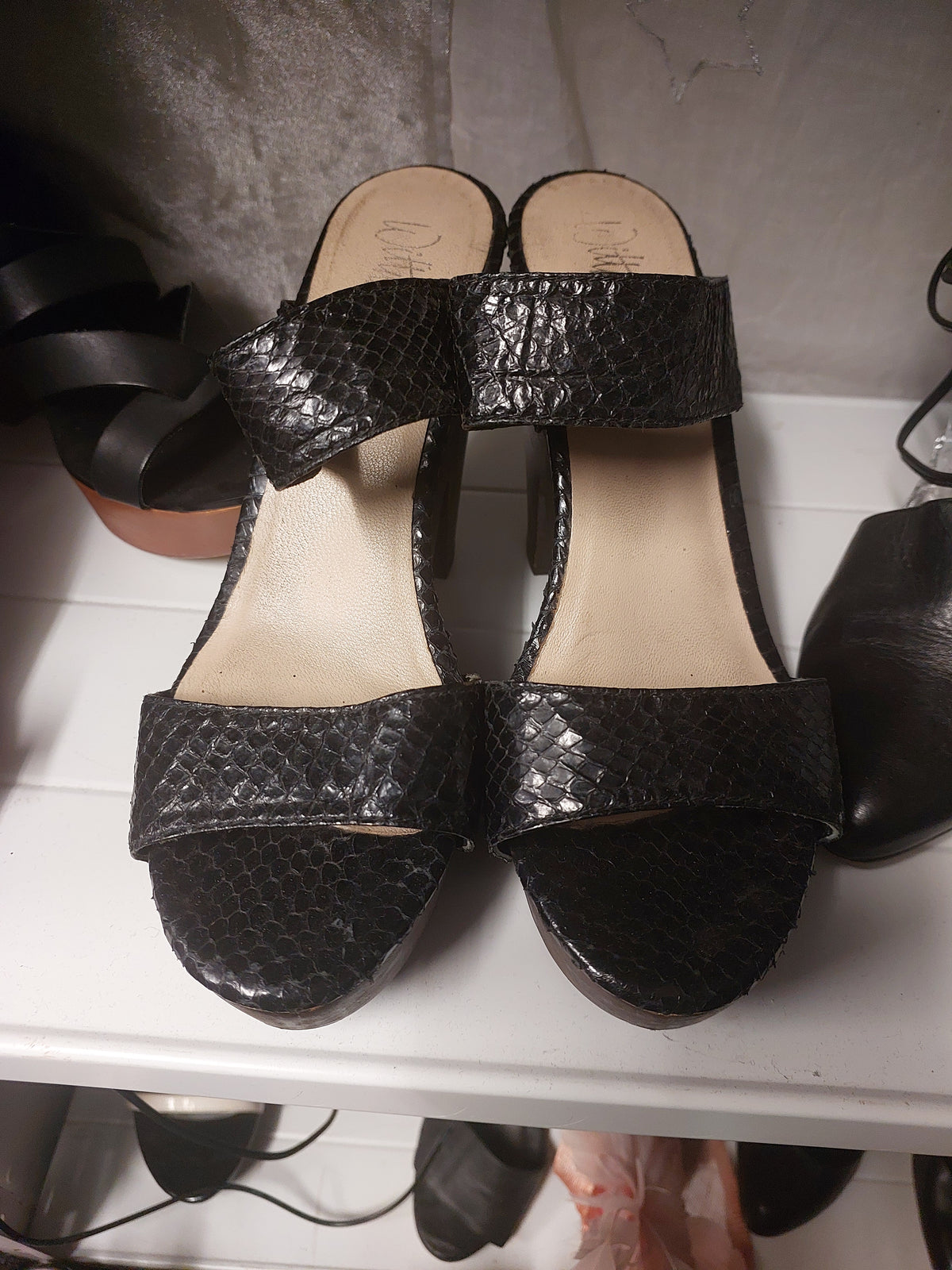Wittner black leather block heels, size 38/7