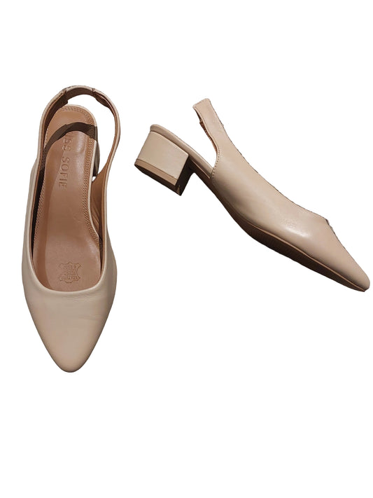 HIRE-Miss Sophie low nude block heels, size 37/6