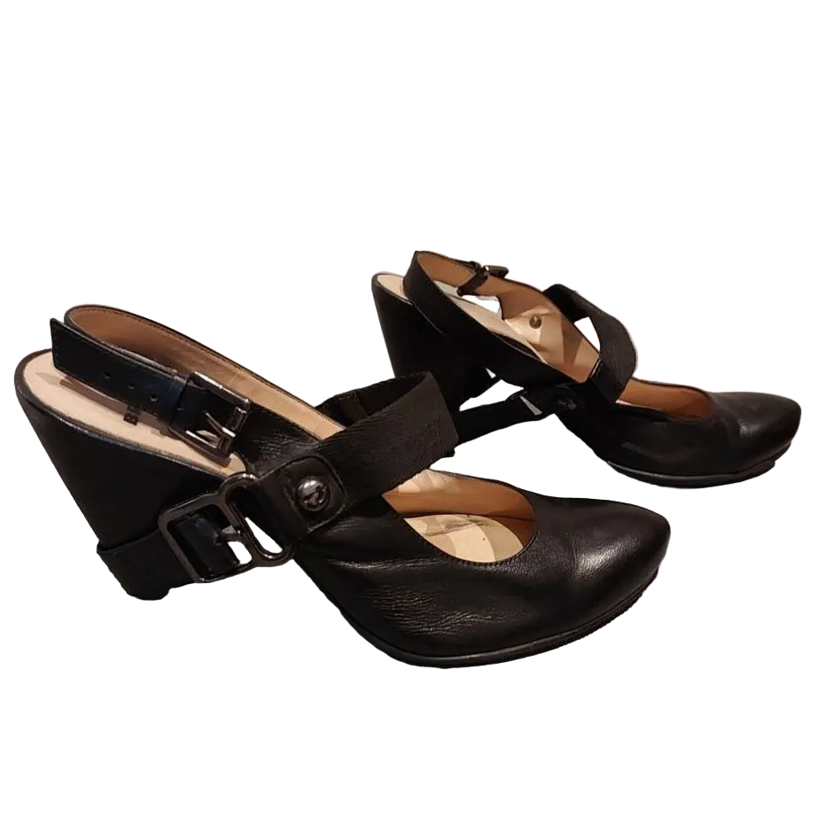 Bronx black leather heels, size 40/9