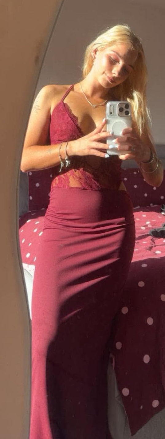 New Burgundy cut out hip lace formal/party dress, size 6-8