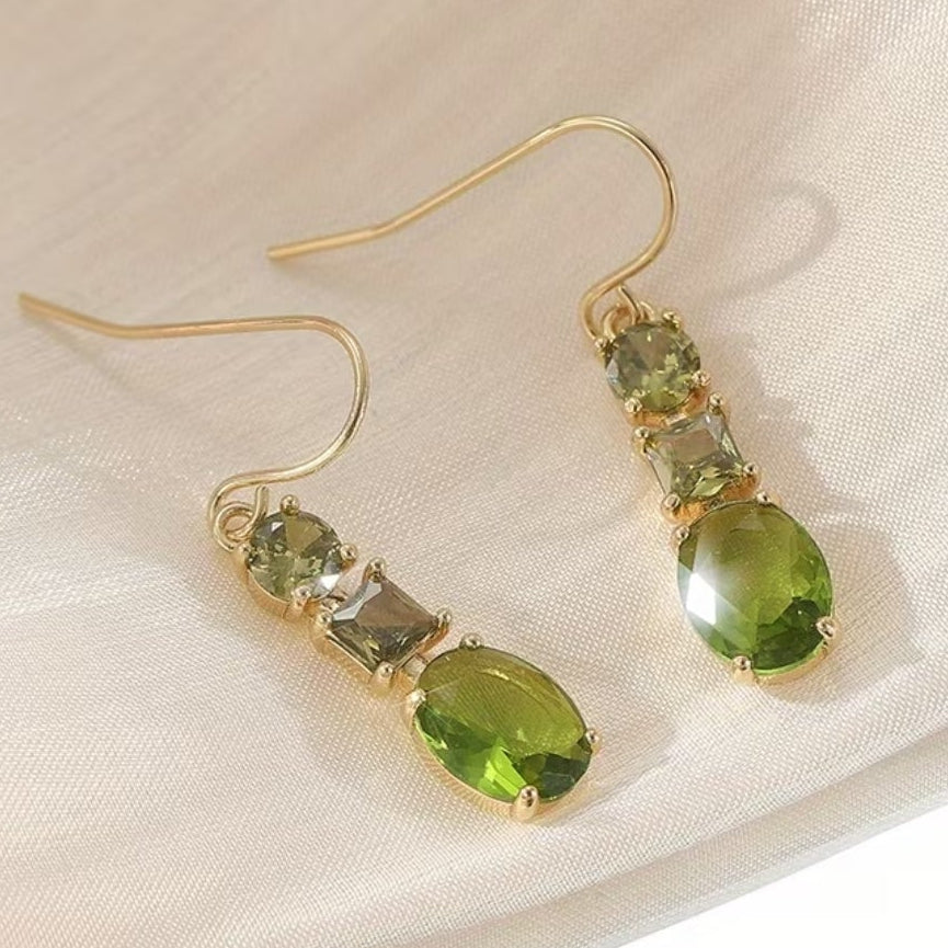 NEW green 3 drop to oval, gold plated earrings