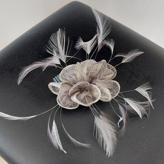 Small Silver fascinator comb-HIRE