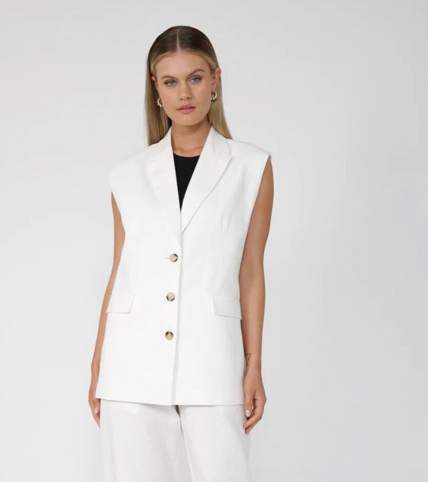 NEW-Moochi off white Hustle waistcoat, size L 16-18, retail $349