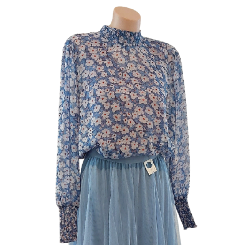 MEMO blue floral blouse, size 10